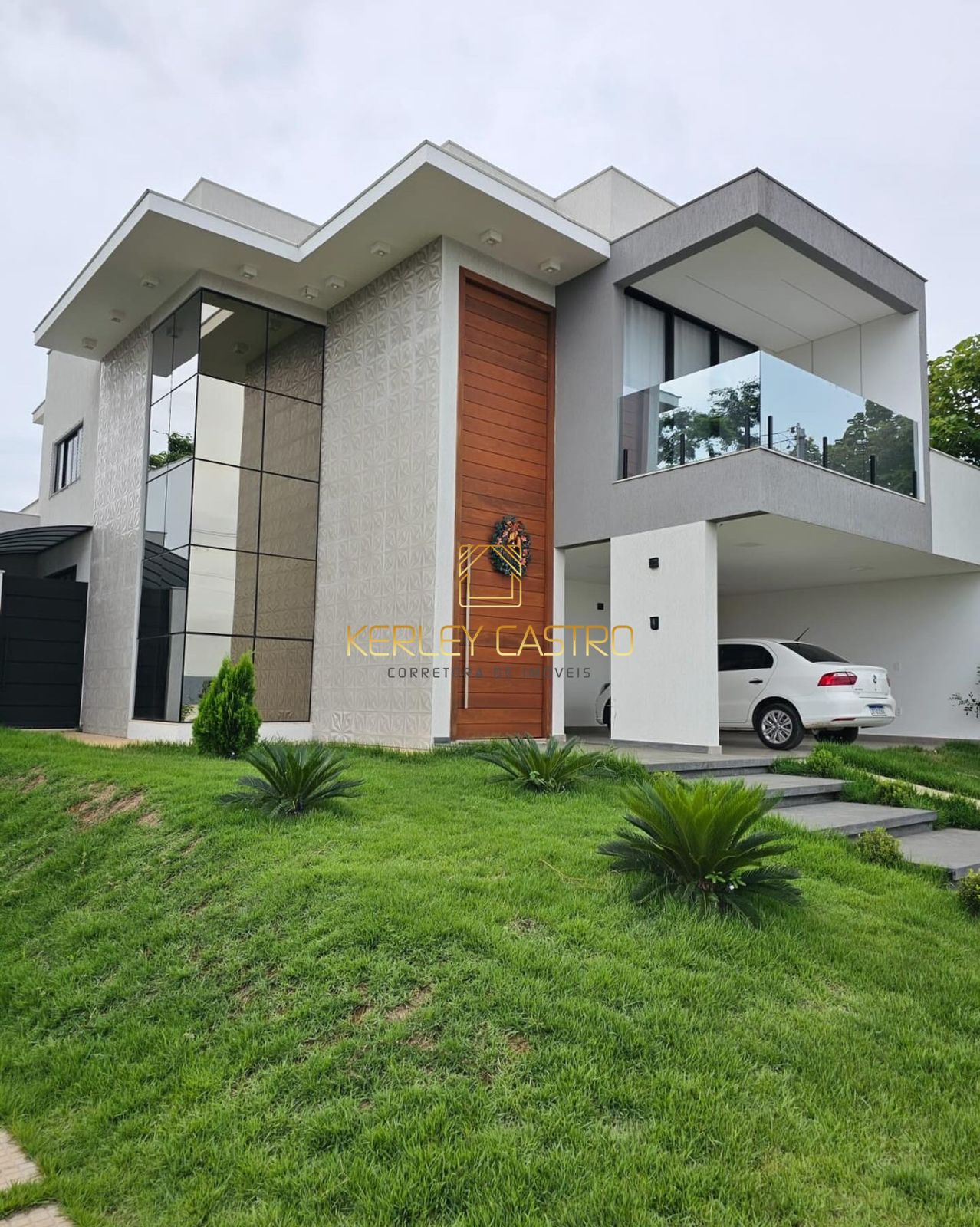 VENDO LINDA CASA DE ALTO PADRÃO NO CONDOMÍNIO PARQUE DAS NOGUEIRAS 